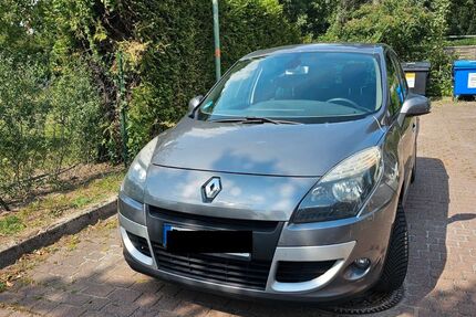 Renault Scenic 239.555 km 2.700 &euro; Berlin 12623