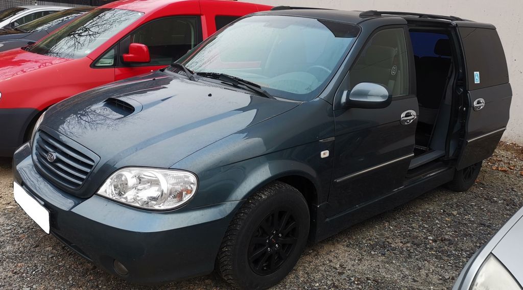 Kia Carnival 100.000 km 4.499 &euro; Berlin 13405