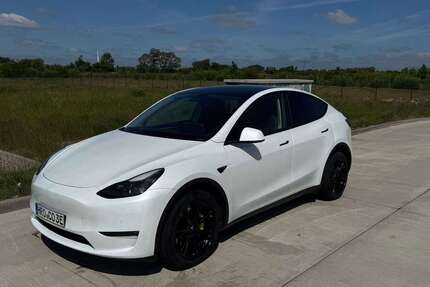 Tesla Model Y 99.000 km 28.900 &euro; Rostock, Hanse- und Universitätsstadt 18146