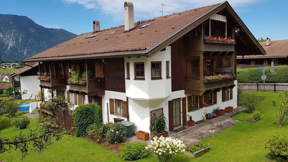 Etagenwohnung Bayerisch Gmain - 2 Zimmer, 86 m&sup2;, 275.000&euro; | Angebot:25603614