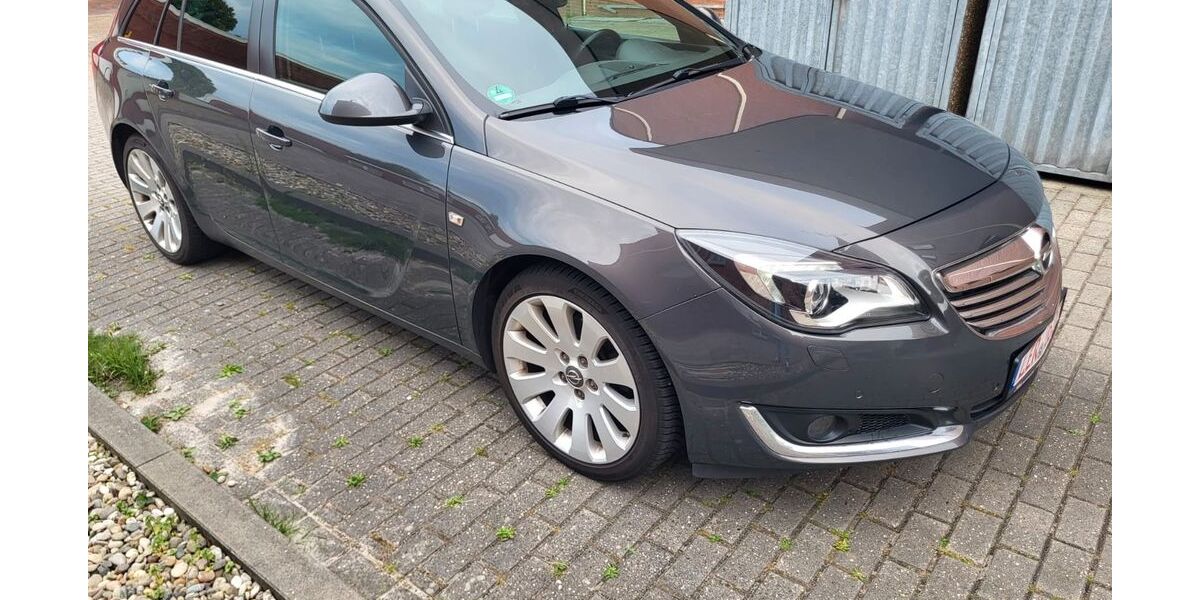 Opel Insignia 250.000 km 2.800 &euro; Leer 26789