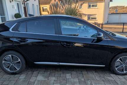 Hyundai IONIQ 56.500 km 17.499 &euro; Breitscheid 53547