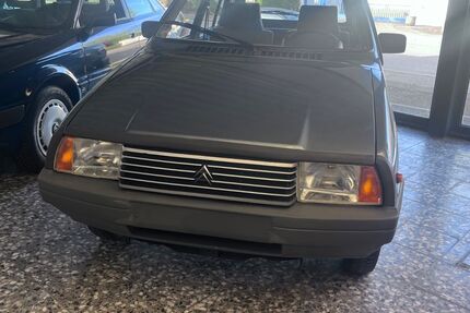 Citroen Visa 65.212 km 4.990 &euro; Gelsenkirchen 45892