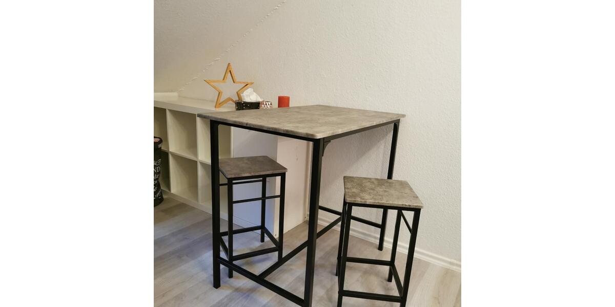 Dachgeschoßwohnung Bad Laasphe - 1 Zimmer, 23 m&sup2;, 300&euro; | Angebot:25164078