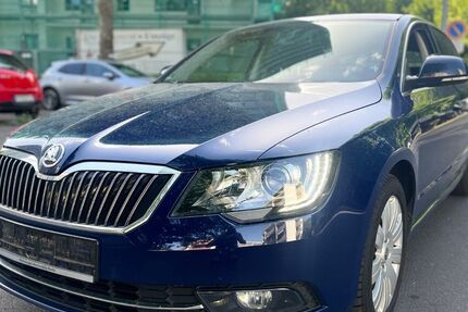 Skoda Superb 230.000 km 9.699 &euro; Wiesbaden 65203