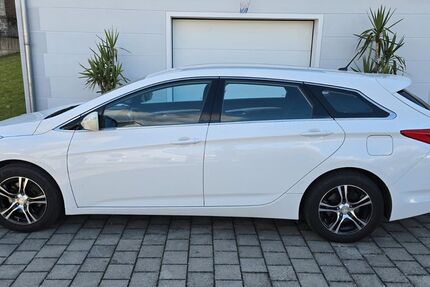 Hyundai i40 141.426 km 7.500 &euro; Tapfheim 86660