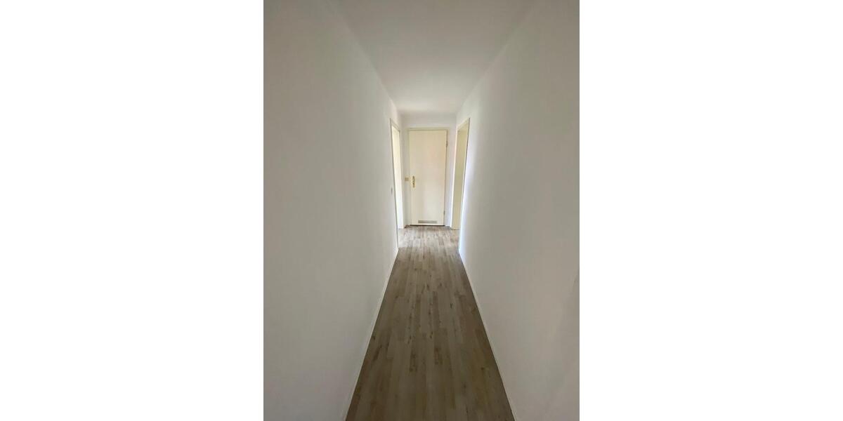 Etagenwohnung Mücheln (Geiseltal) - 2 Zimmer, 47 m&sup2;, 300&euro; | Angebot:26659421