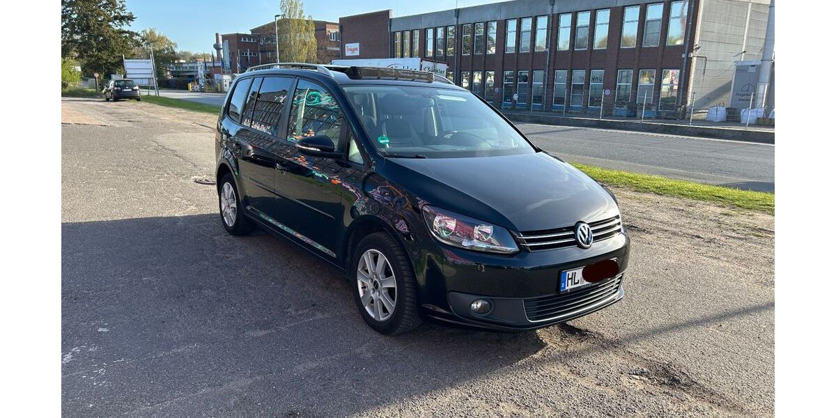 VW Touran 198.300 km 9.800 &euro; Lübeck 23566