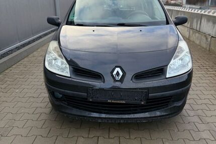 Renault Clio 162.420 km 2.699 &euro; Herrenberg 71083