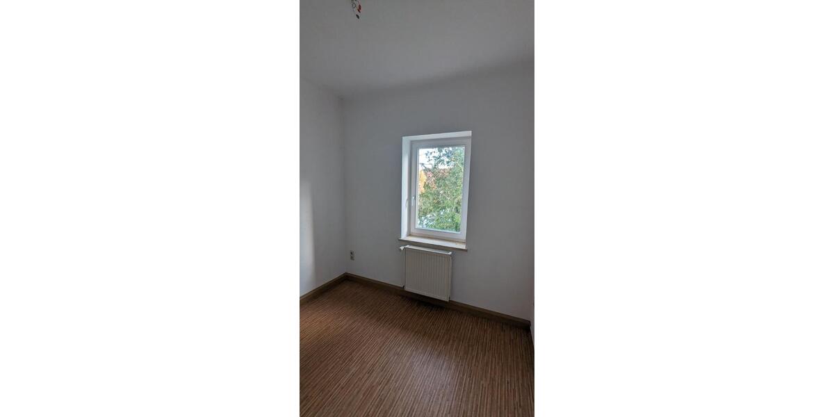 Etagenwohnung Kamenz - 4 Zimmer, 107 m&sup2;, 700&euro; | Angebot:14331988
