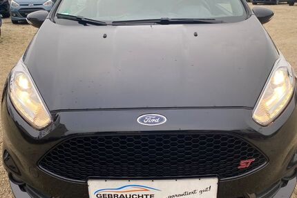 Ford Fiesta 77.828 km 12.390 &euro; Chemnitz 09114