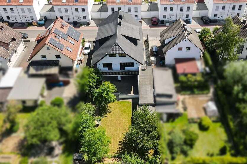 Haus zum Kaufen in Schaafheim Schlierbach 630.000 € 291.66 m²