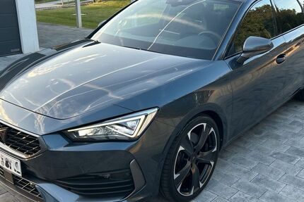 Cupra Leon 13.500 km 37.900 € Freudenberg 92272