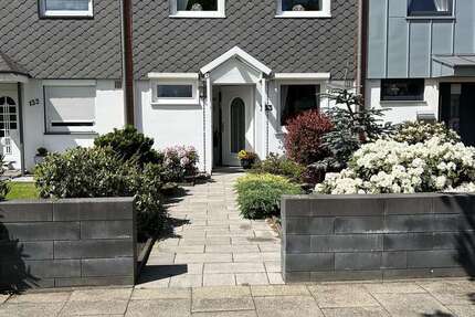 Haus Bremen Neustadt - 5 Zimmer, 150 m&sup2;, 349.000&euro; | Angebot:27125421