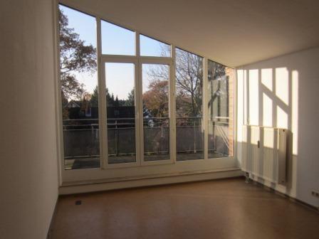 Dachgeschoßwohnung Hamburg Wandsbek - 2 Zimmer, 62 m&sup2;, 888&euro; | Angebot:26641943