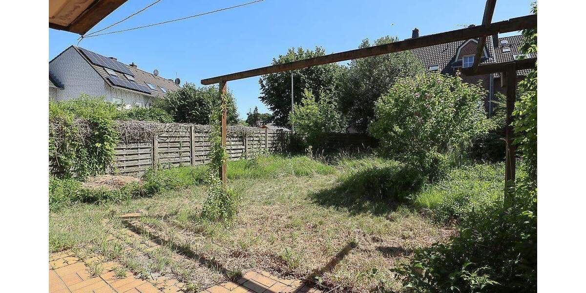 Handwerker gesucht: geräumiges Haus auf Erbpacht 6 zimmer