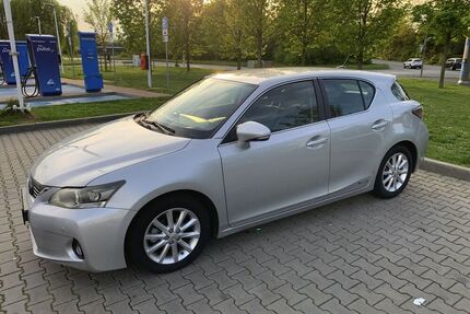 Lexus CT 200h