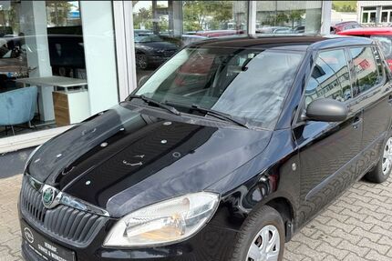 Skoda Fabia 94.900 km 2.990 &euro; Geisenheim 65366