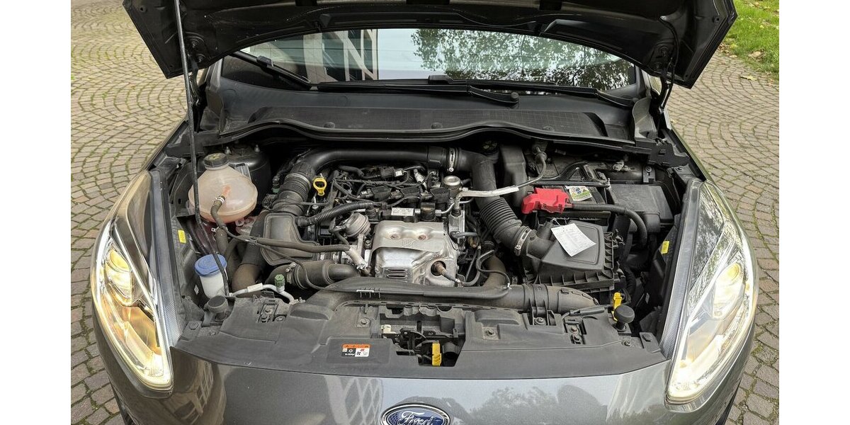 Ford Fiesta Titanium Kam Temp SHZ WR EU6 TOPAUSSTATTUNG 82.000 km 12.750 &euro; Erftstadt 50374