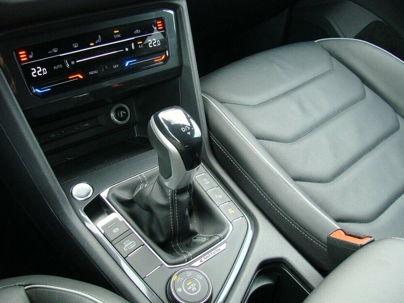 Tiguan 2.0TSI R-Line 4Motion 360° IQ-Light ACC