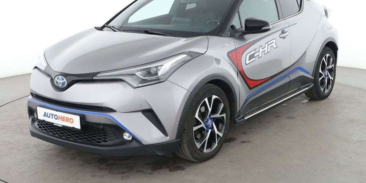 Toyota C-HR 42.411 km 17.990 &euro; Stuttgart 70195