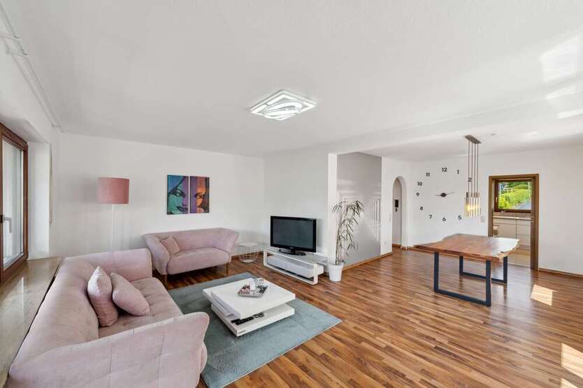 Haus zum Kaufen in Erlenbach 398.000 € 120 m²