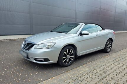 Lancia Flavia 137.000 km 7.470 &euro; Düsseldorf 40589