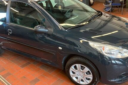 Peugeot 206 102.458 km 2.350 &euro; Korschenbroich 41352