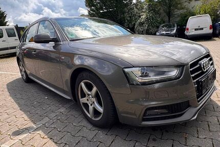 Audi A4 230.000 km 7.499 &euro; Detmold 32758