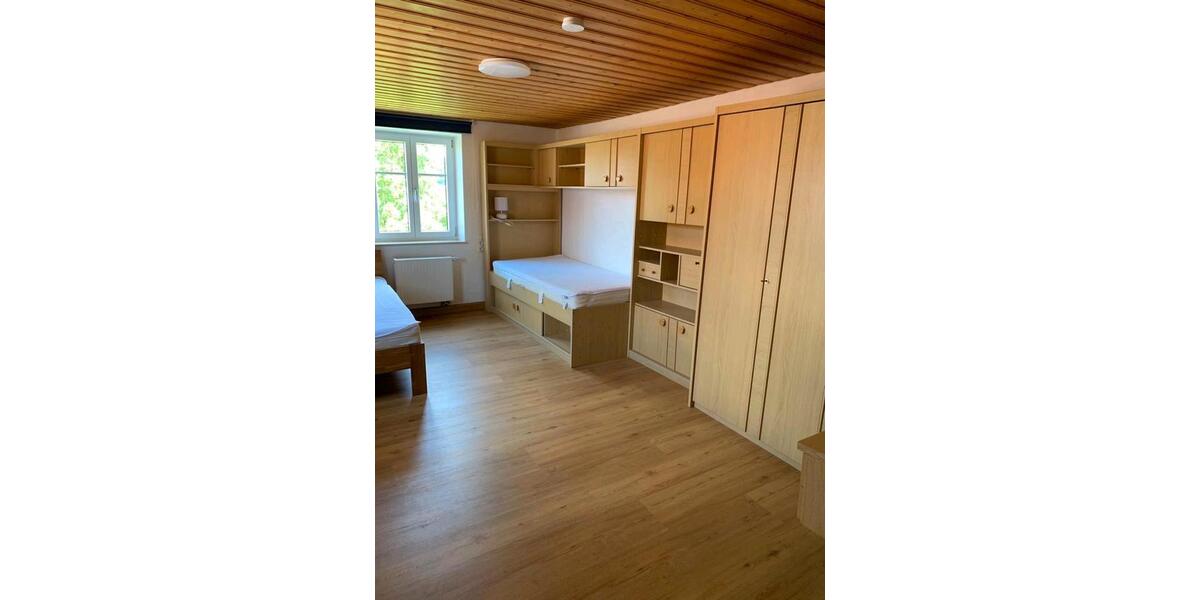 WG auf altem Bauernhof 9 zimmer