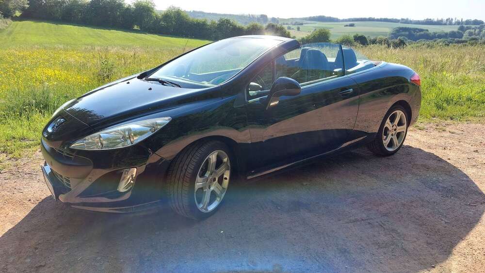 Peugeot 308 78.000 km 8.990 &euro; illingen 65576