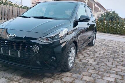 Hyundai i10 44.000 km 11.200 &euro; Hörgertshausen 85413