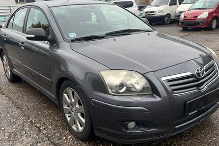 Toyota Avensis 159.474 km 3.700 € Hamm 59067