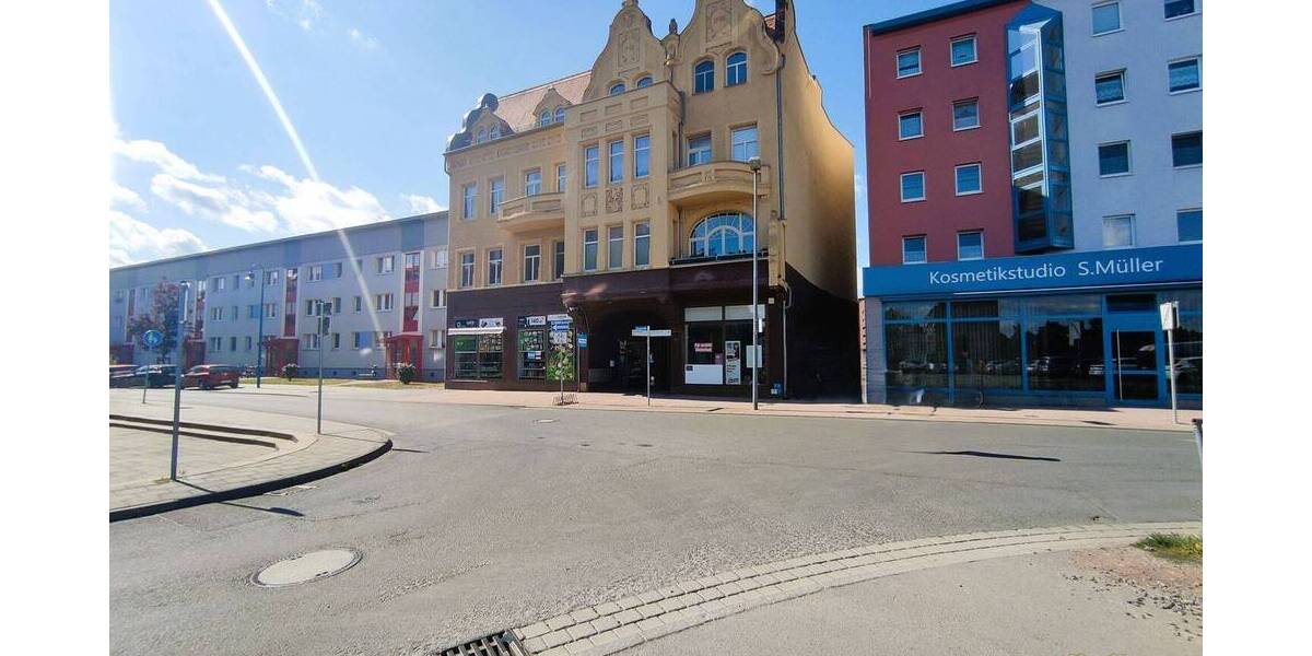 Etagenwohnung Bitterfeld Bitterfeld - 3 Zimmer, 99 m&sup2;, 595&euro; | Angebot:26644438