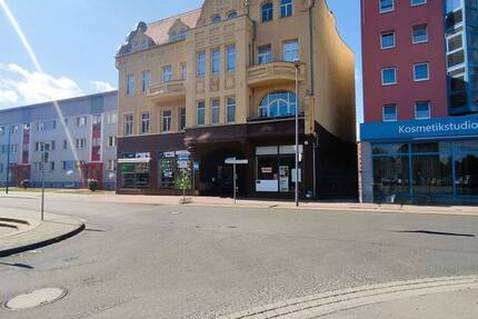 Wohnung Bitterfeld Bitterfeld - 3 Zimmer, 99 m&sup2;, 595&euro; | Angebot:26644438