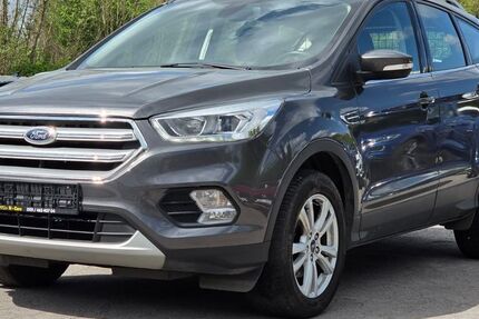 Ford Kuga 119.000 km 10.999 &euro; Merzig 66663