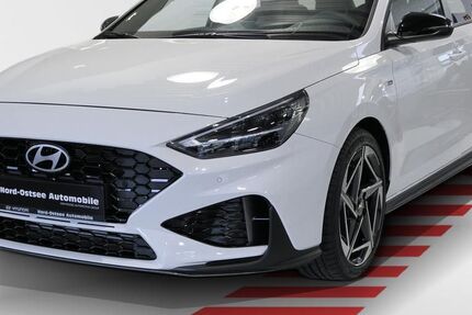 Hyundai i30 4.500 km 27.990 &euro; Neumünster 24536