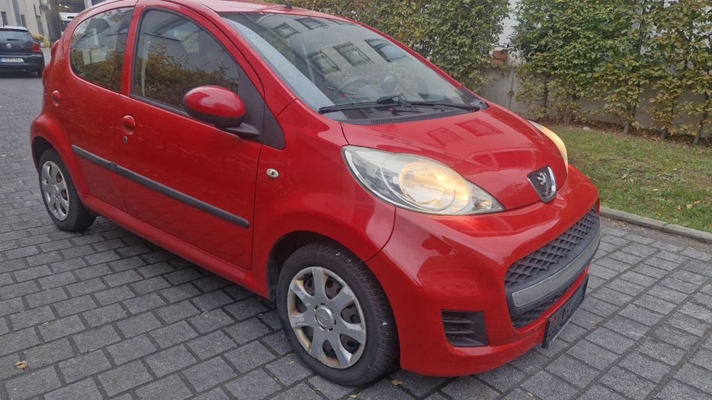 Peugeot 107 175.000 km 1.350 &euro; Hannover 30165