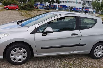 Peugeot 308 135.000 km 1.000 &euro; Neumünster 24534