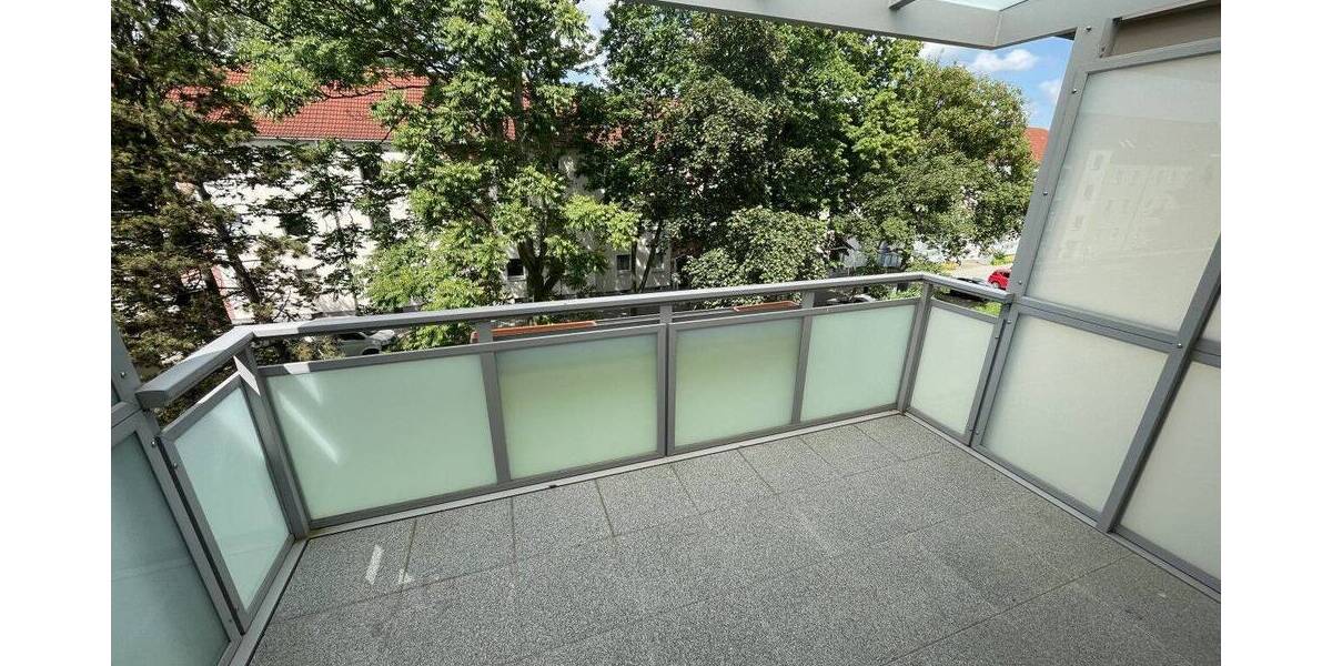 Etagenwohnung Bad Dürrenberg - 2 Zimmer, 47 m&sup2;, 305&euro; | Angebot:26879007