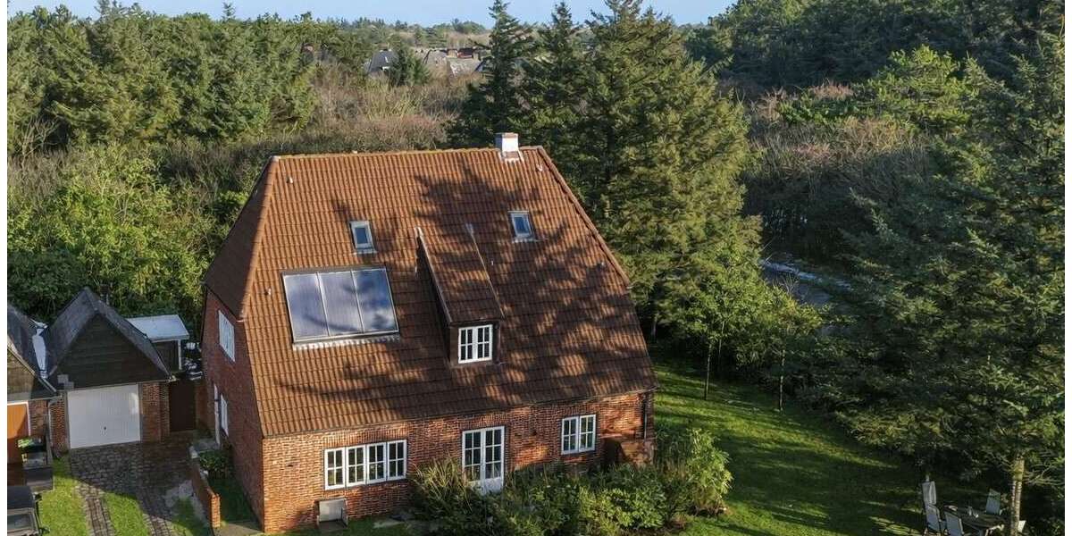 Haus zum Kaufen in Sylt 2.150.000 € 287 m² 7 zimmer