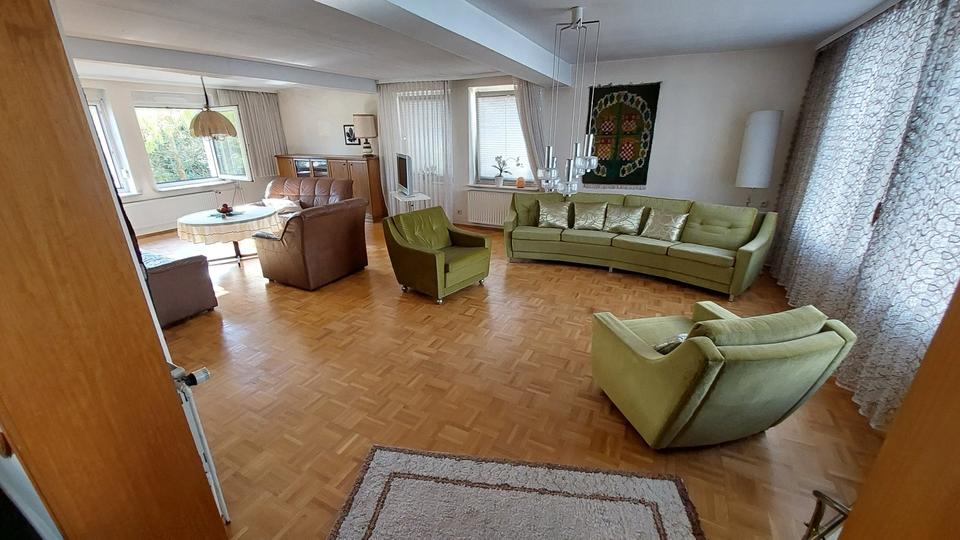 Bauernhaus, Landhaus Felsberg - 9 Zimmer, 300 m&sup2;, 354.000&euro; | Angebot:25225011