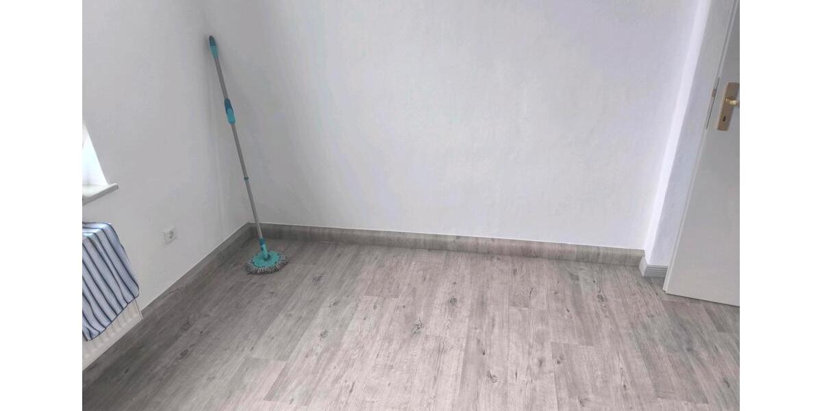 Etagenwohnung Kemberg - 4 Zimmer, 86 m&sup2;, 902&euro; | Angebot:25415692