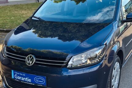 VW Touran 66.000 km 14.555 &euro; Kippenheim 77971