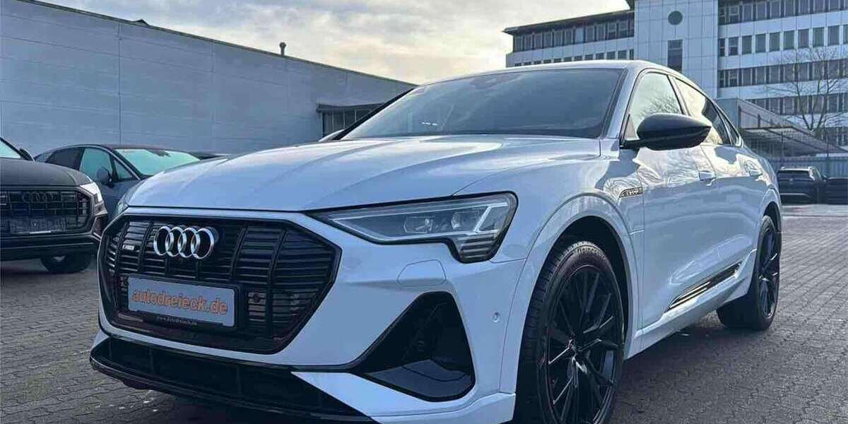 Audi e-tron 18.404 km 42.950 &euro; Hamburg 22047