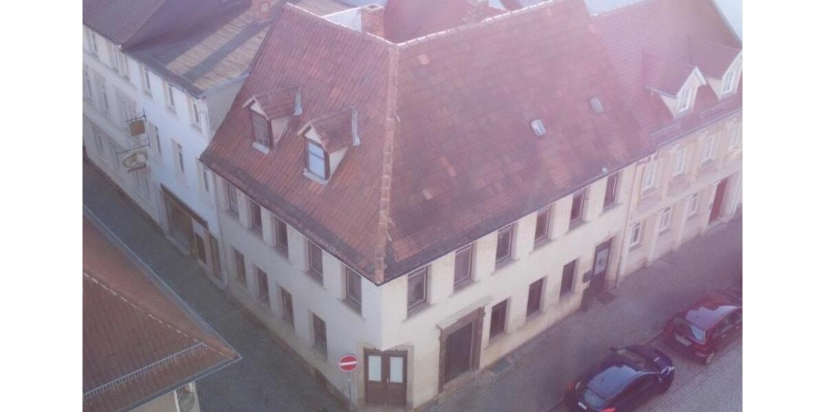 Reihenhaus Eisenberg - 10 Zimmer, 220 m&sup2;, 79.000&euro; | Angebot:25264318