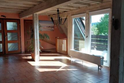 Wohnung Büdingen - 3 Zimmer, 140 m&sup2;, 1.000&euro; | Angebot:26302634