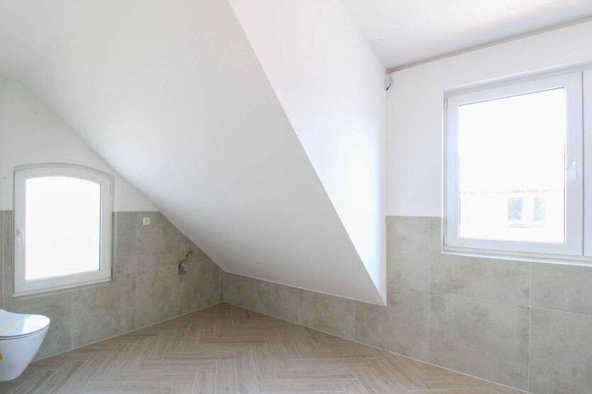 Provisionsfrei! Frisch sanierte und sofort bezugsfreie Wohnung in Hannover-Döhren 1 zimmer