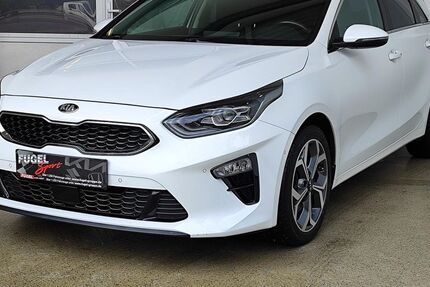 Kia ceed / Ceed 102.810 km 15.495 € Oberlungwitz 09353
