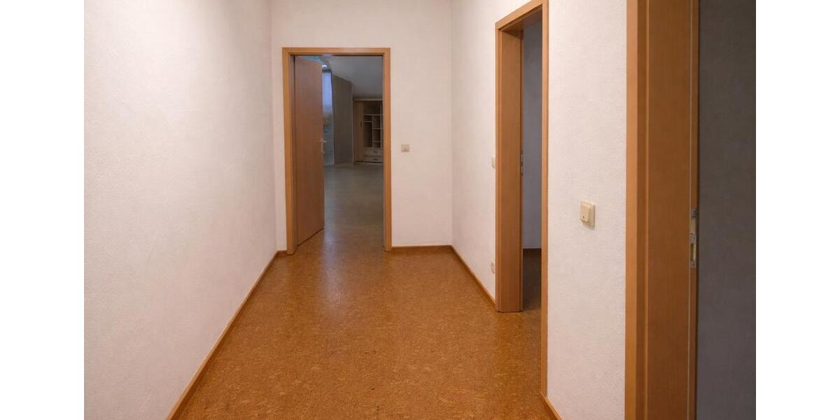 Dachgeschoßwohnung Weiskirchen - 2 Zimmer, 80 m&sup2;, 550&euro; | Angebot:26320928